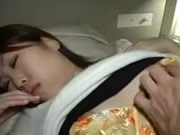 一起睡覺時南韓女友因為無法忍耐而發出嬌喘聲